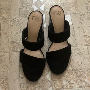Gianni Bini Black Suede Heel